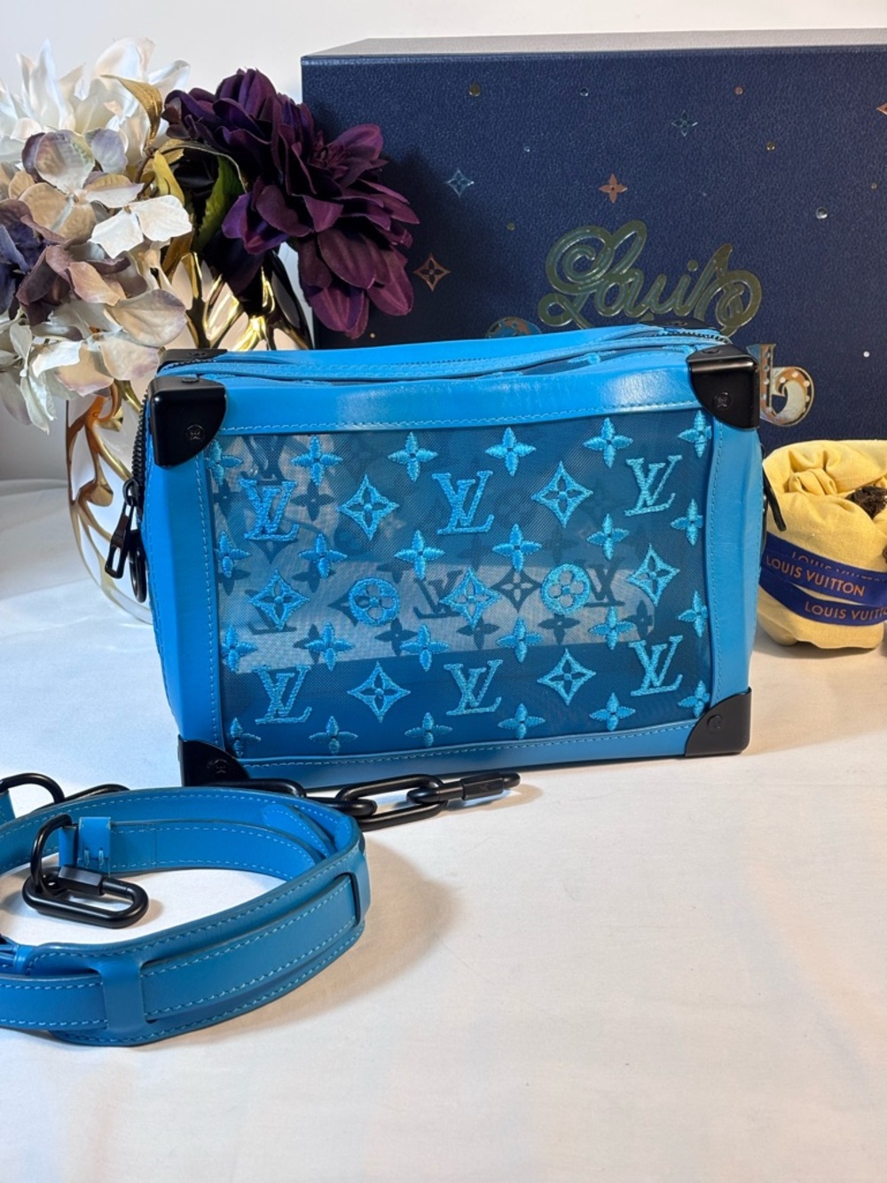 Amazing Auth Louis Vuitton Soft Trunk
